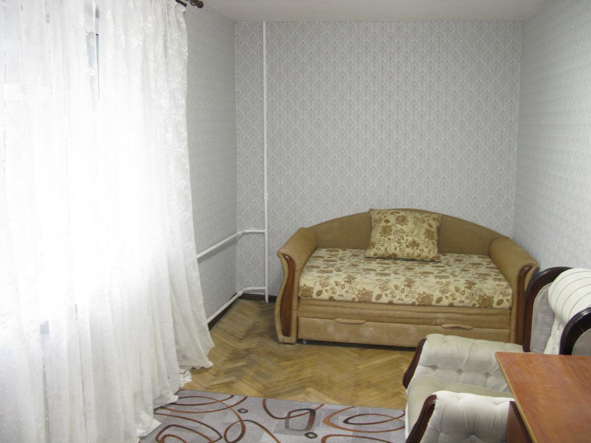 Apartments On Druzhby Narodiv 6 A เคียฟ ภายนอก รูปภาพ