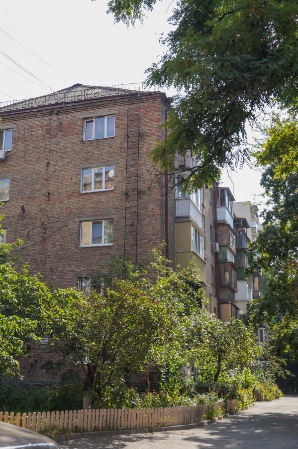 Apartments On Druzhby Narodiv 6 A เคียฟ ภายนอก รูปภาพ